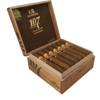 La Aurora 107 Nicaragua Toro 20 Zigarren