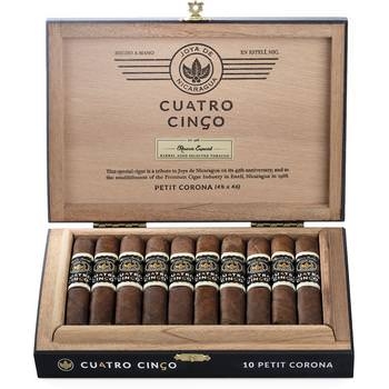 Joya de Nicaragua Cuatro Cinco Petit Corona - 10 Zigarren